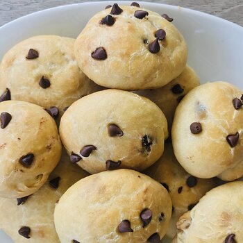 Buns with Chocolate Chips.jpeg