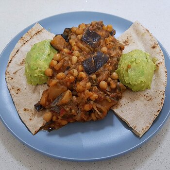 Syrian Aubergine & Chickpea Ragout with Lebanese Flatbread & Avo