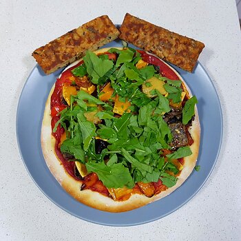 Pizza from scratch with 3 seed tempeh