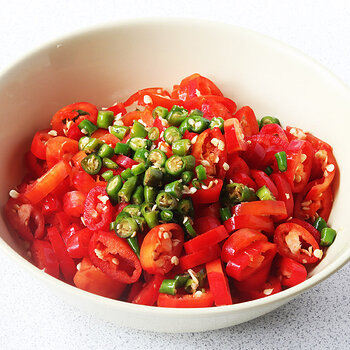 Red and green chillis s.jpg