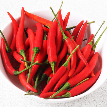 red chillis 3 s.jpg