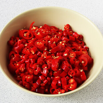 Chillis chopped s.jpg