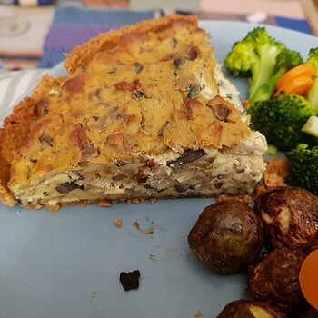 Vegan Wild Mushroom Quiche & Vegetables