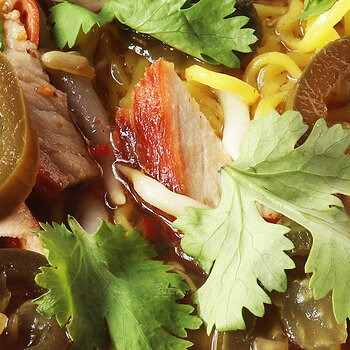 Char siu noodles 6 cu s.jpg