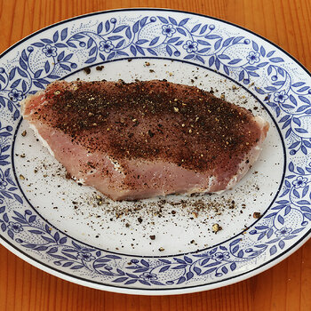 Seasoned loin 2 s.jpg