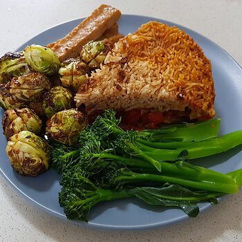 Palestinian Upside down Rice, homegrown broccoli, roasted sprouts and roasted tempeh