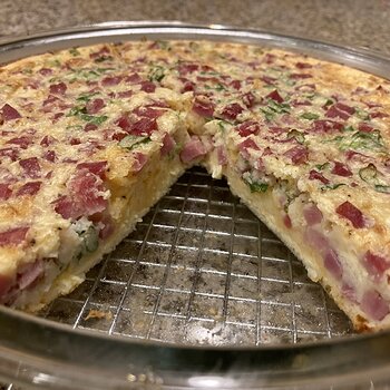 Impossible Cheddar Cheese & Ham Pie