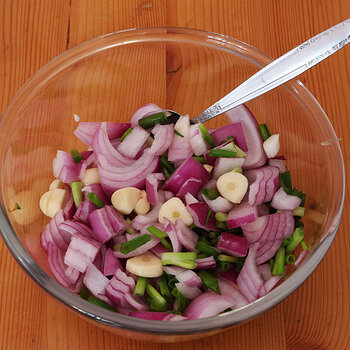 Onions-garlic s.jpg
