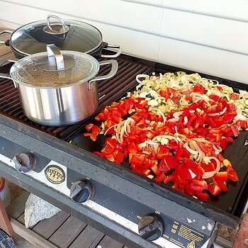 Red Peppers, Courgettes and Onion BBQing