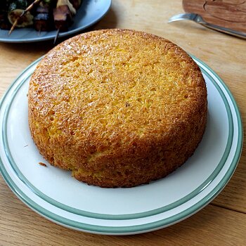 Tahchin (Persian Saffron Rice Cake) turned out