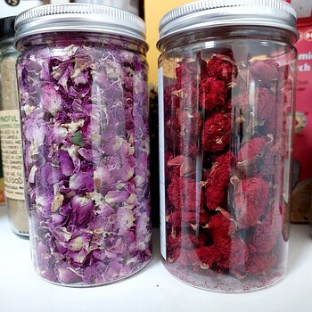 Rose petals & pomegranate flowers