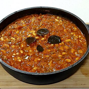 Recipe - Greek Inspired Butter Beans with Capers and Caper Leaves