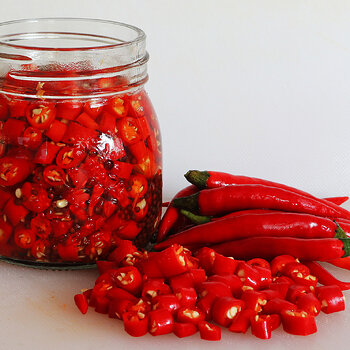 Pickling Thai hot 4 s.jpg