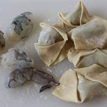 Prawn wontons s.jpg