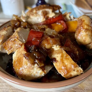 Ginger-Marinated Chicken with Onions and Peppers