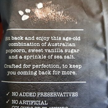 Sweet and Salty Popcorn with Vanilla