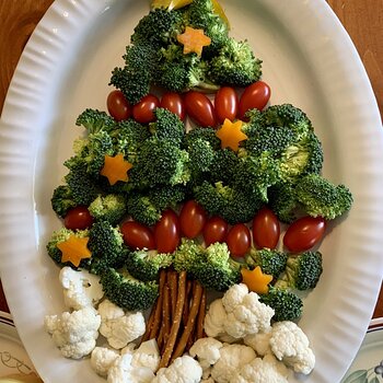 Christmas Veggie Dip Tree