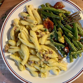 Pasta Carbonara & Italian Green Beans