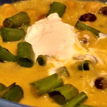 vegan-corn-chowder-3-bean-soup-in-bowl-closeup.jpg