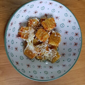 Baked Cauliflower Gnocchi with melted 'Cheese'