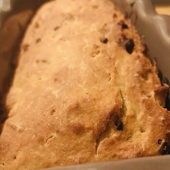 Semolina and Buttermilk plumcake.jpeg