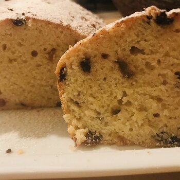 Semolina and Buttermilk plumcake.jpeg