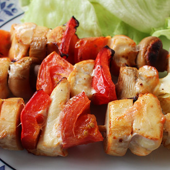 chicken kebabs 4 s.jpg