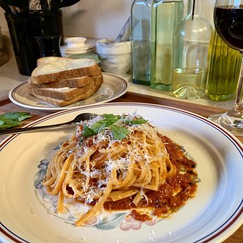 Linguine And Red Sauce