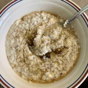 Oatmeal With Raisins, Brown Sugar, And Maple Syrup