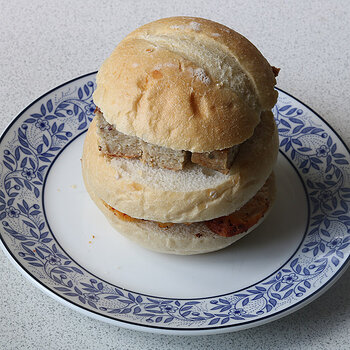 Roast chicken sarnie 3 s.jpg