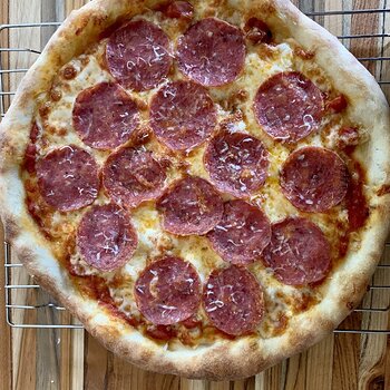 Salami Pizza!