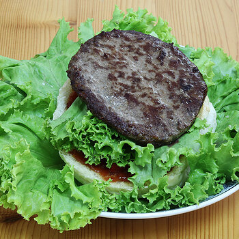 Pickled cayenne pepper burger s.jpg
