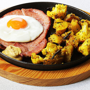 potatoes egg cauliflower 1 s.jpg