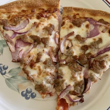 "Pork Topping" & Onion Pizza (Pizza Hut)