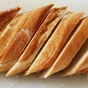 Bread sliced s.jpg