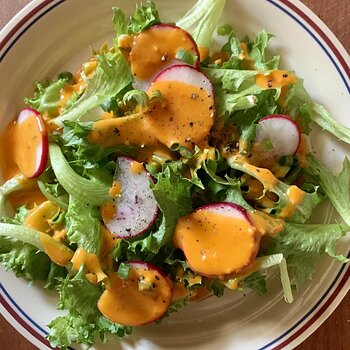 Salad W/ Tomato Vinaigrette