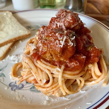 Spaghetti & Meatballs