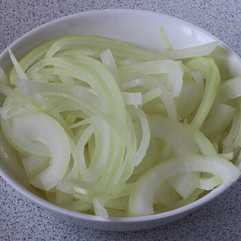 Sliced onion 2 s.jpg