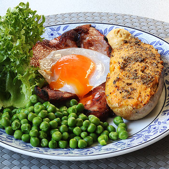 Jacket potato 2 s.jpg