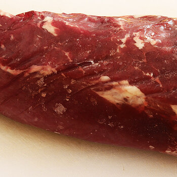 Beef fillet raw 2 s.jpg