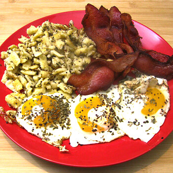 Bacon, Eggs and Spätzle