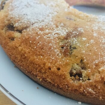 Ciambellone with cherries in syrup.jpeg