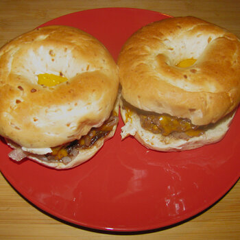 Onion Bagel Cheeseburger