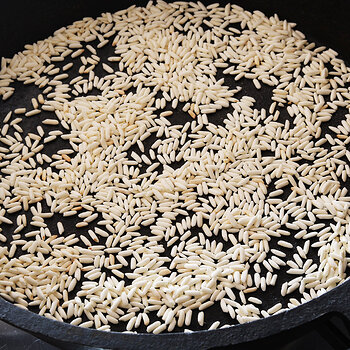 Dry roasting rice s.jpg