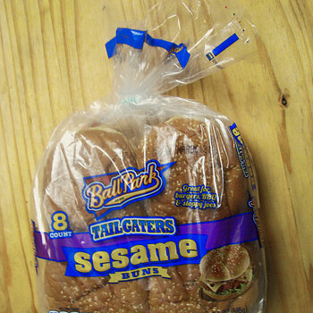 Hamburger Buns (Ball Park Sesame Tailgaters)