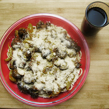 Meatless Spaghetti and Cabernet Sauvignon