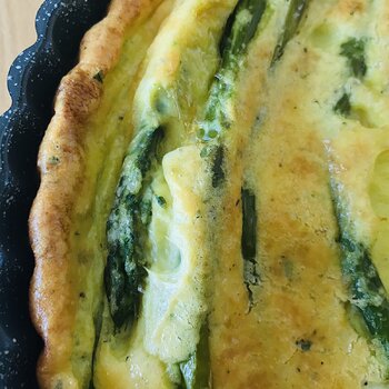 Oven-baked asparagus frittata.jpeg