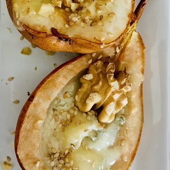 Oven-Baked Pears with Gorgonzola Cheese.jpeg