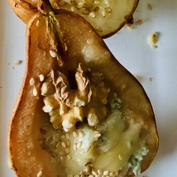 Oven-Baked Pears with Gorgonzola Cheese.jpeg