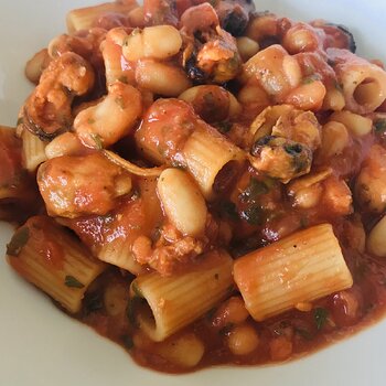 Pasta with Mussels and Beans.jpeg